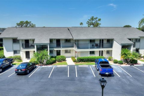 Condo in Sebring, Florida, 2 bedrooms  № 1759500 - photo 1