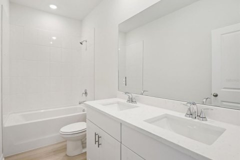 Casa en venta en Palmetto, Florida, 4 dormitorios, 252.97 m2 № 2116265 - foto 10