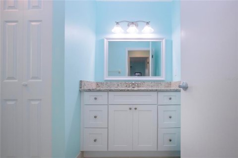 House in Sun City Center, Florida 2 bedrooms, 140.84 sq.m. № 1513471 - photo 29