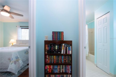 House in Sun City Center, Florida 2 bedrooms, 140.84 sq.m. № 1513471 - photo 25