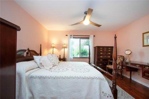 House in Sun City Center, Florida 2 bedrooms, 140.84 sq.m. № 1513471 - photo 21
