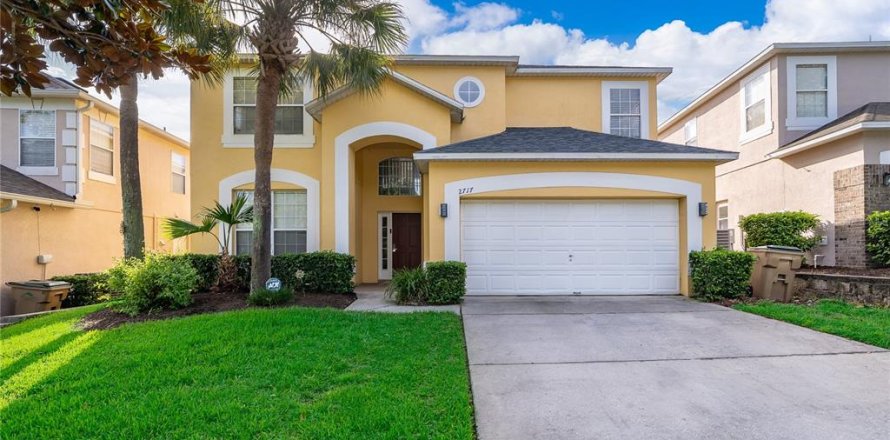 Villa ou maison à Kissimmee, Floride 7 chambres, 267.65 m2 № 2196830