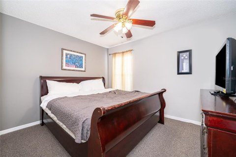 Villa ou maison à vendre à Kissimmee, Floride: 7 chambres, 267.65 m2 № 2196830 - photo 5