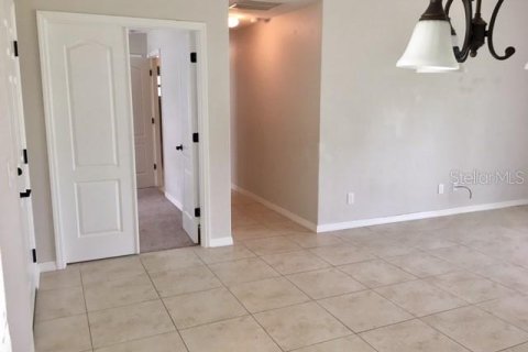 House in Venice, Florida 3 bedrooms, 137.22 sq.m. № 1910070 - photo 3