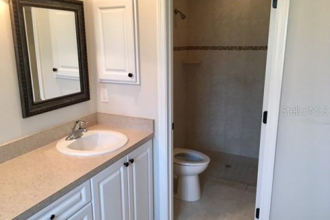 House in Venice, Florida 3 bedrooms, 137.22 sq.m. № 1910070 - photo 13