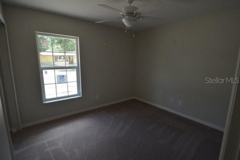 House in Venice, Florida 3 bedrooms, 137.22 sq.m. № 1910070 - photo 15