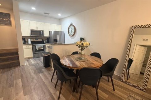 Adosado en venta en Kissimmee, Florida, 3 dormitorios, 120.77 m2 № 2214756 - foto 8
