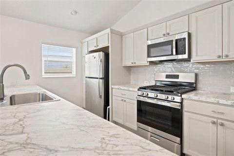 Casa en venta en The Villages, Florida, 3 dormitorios, 168.06 m2 № 2377489 - foto 14