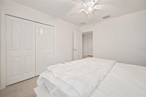 Casa en venta en The Villages, Florida, 3 dormitorios, 168.06 m2 № 2377489 - foto 10
