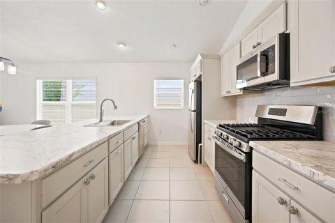 Casa en venta en The Villages, Florida, 3 dormitorios, 168.06 m2 № 2377489 - foto 13