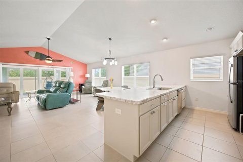Casa en venta en The Villages, Florida, 3 dormitorios, 168.06 m2 № 2377489 - foto 15