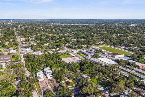 Touwnhouse à vendre à Tampa, Floride: 3 chambres, 212.1 m2 № 2397026 - photo 22