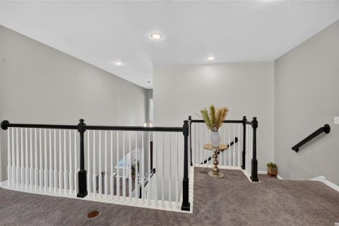 House in Winter Garden, Florida 7 bedrooms, 437.01 sq.m. № 2225442 - photo 14