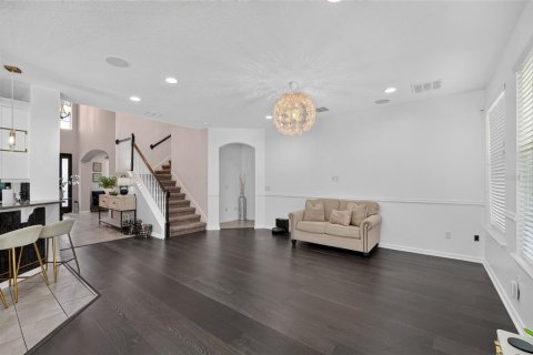 House in Winter Garden, Florida 7 bedrooms, 437.01 sq.m. № 2225442 - photo 7