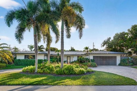 House in Fort Lauderdale, Florida 4 bedrooms, 317.91 sq.m. № 2272167