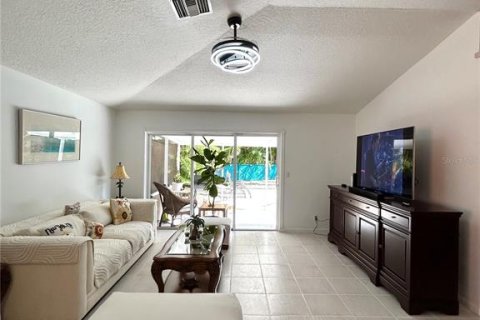 Casa en venta en Riviera Beach, Florida, 3 dormitorios, 146.41 m2 № 1774995 - foto 21
