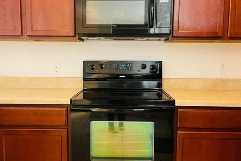 Casa en venta en Kissimmee, Florida, 4 dormitorios, 200.3 m2 № 2236814 - foto 7