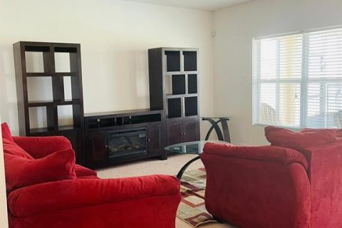 Casa en venta en Kissimmee, Florida, 4 dormitorios, 200.3 m2 № 2236814 - foto 3
