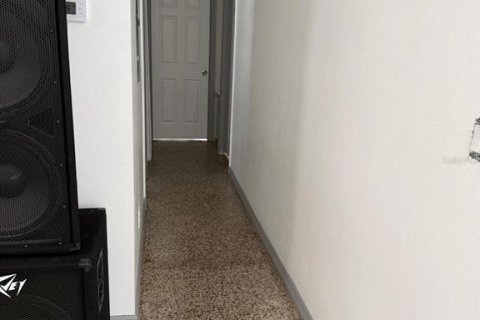 House in Orlando, Florida 3 bedrooms, 72.19 sq.m. № 2211805 - photo 27