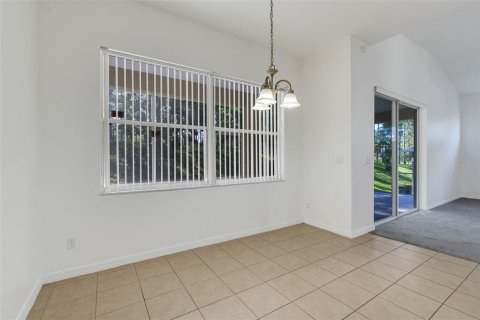 House in Clermont, Florida 4 bedrooms, 326.83 sq.m. № 2231374 - photo 18