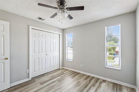 House in Orlando, Florida 3 bedrooms, 124.12 sq.m. № 2131648 - photo 21