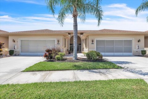 Villa ou maison à vendre à Punta Gorda, Floride: 2 chambres, 135.45 m2 № 2236462 - photo 2