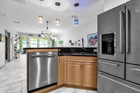 Villa ou maison à vendre à Punta Gorda, Floride: 2 chambres, 135.45 m2 № 2236462 - photo 16