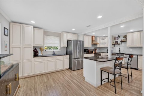 Casa en venta en Ocala, Florida, 4 dormitorios, 269.42 m2 № 2321720 - foto 6