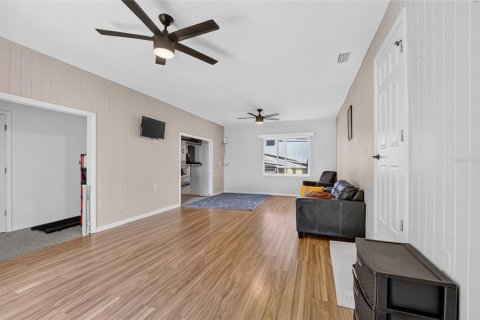 Casa en venta en Ocala, Florida, 4 dormitorios, 269.42 m2 № 2321720 - foto 19