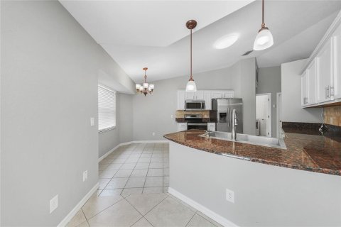 Casa en venta en North Port, Florida, 3 dormitorios, 157.84 m2 № 1866389 - foto 7