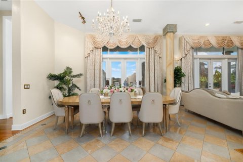 Villa ou maison à vendre à Gainesville, Floride: 7 chambres, 625.6 m2 № 2316827 - photo 16