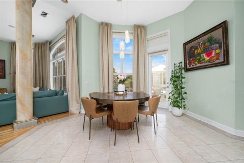 Villa ou maison à vendre à Gainesville, Floride: 7 chambres, 625.6 m2 № 2316827 - photo 27