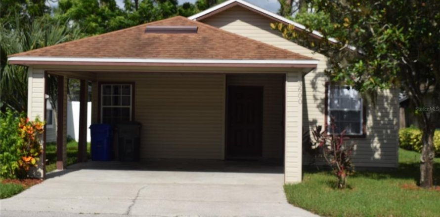 Villa ou maison à Lakeland, Floride 3 chambres, 114.64 m2 № 1821357