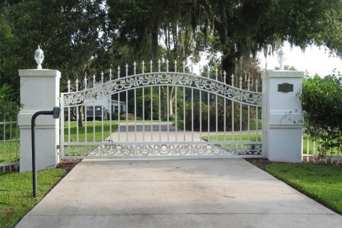 Villa ou maison à vendre à Ocala, Floride: 4 chambres, 397.53 m2 № 2194063 - photo 17