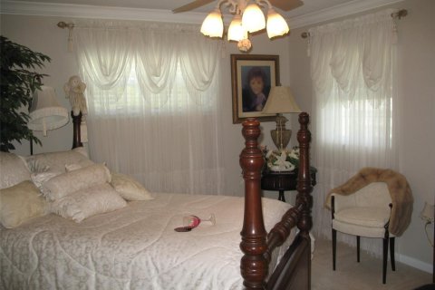 Villa ou maison à vendre à Ocala, Floride: 4 chambres, 397.53 m2 № 2194063 - photo 26