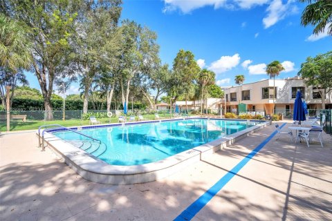 Copropriété à louer à Pembroke Pines, Floride: 2 chambres, 104.05 m2 № 1985805 - photo 21