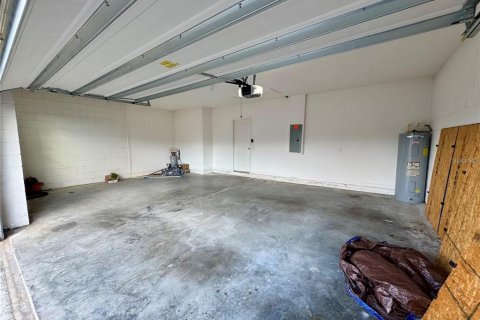 Villa ou maison à louer à Apopka, Floride: 3 chambres, 191.75 m2 № 2415236 - photo 24