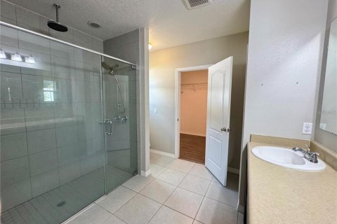 Villa ou maison à louer à Apopka, Floride: 3 chambres, 191.75 m2 № 2415236 - photo 16
