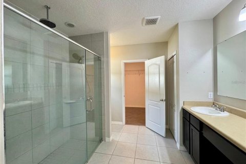 Villa ou maison à louer à Apopka, Floride: 3 chambres, 191.75 m2 № 2415236 - photo 13