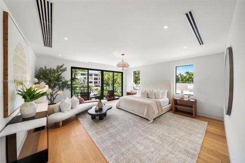 Villa ou maison à louer à Miami, Floride: 4 chambres, 340.49 m2 № 2038051 - photo 20