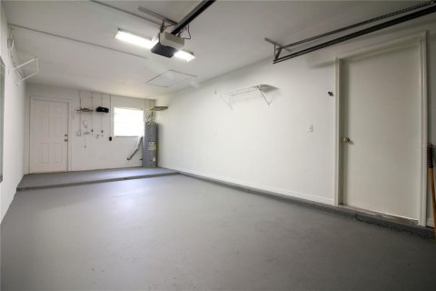 Снять в аренду квартиру в Лейкленд, Флорида 1 комната, 108.79м2, № 1823209 - фото 16