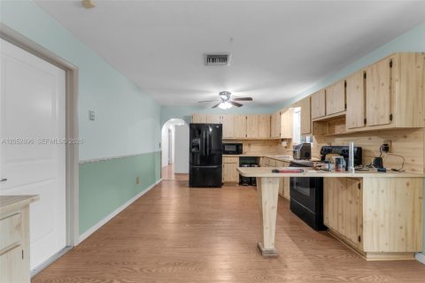 Villa ou maison à vendre à Homestead, Floride: 3 chambres, 149.2 m2 № 2179233 - photo 8
