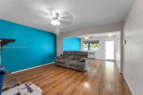 Villa ou maison à vendre à Homestead, Floride: 3 chambres, 149.2 m2 № 2179233 - photo 5