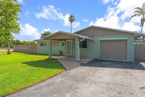 Villa ou maison à vendre à Homestead, Floride: 3 chambres, 149.2 m2 № 2179233 - photo 3