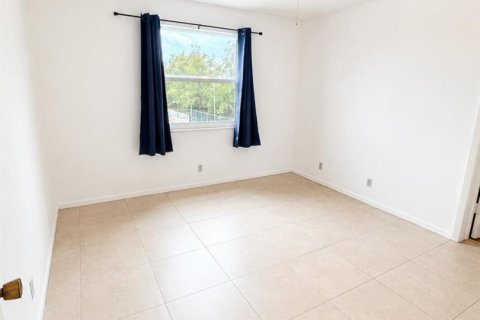 Condo in Fort Lauderdale, Florida, 2 bedrooms  № 2181296 - photo 5