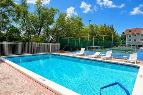 Condo in Fort Lauderdale, Florida, 2 bedrooms  № 2181296 - photo 16