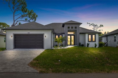 House in Rotonda, Florida 4 bedrooms, 231.05 sq.m. № 2152065 - photo 2