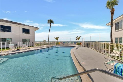 Condo in Holmes Beach, Florida, 2 bedrooms № 2144586 - photo 27