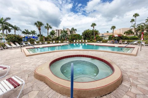 Copropriété à vendre à South Pasadena, Floride: 1 chambre, 55.74 m2 № 1733367 - photo 5