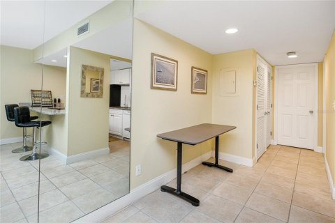 Copropriété à vendre à South Pasadena, Floride: 1 chambre, 55.74 m2 № 1733367 - photo 13